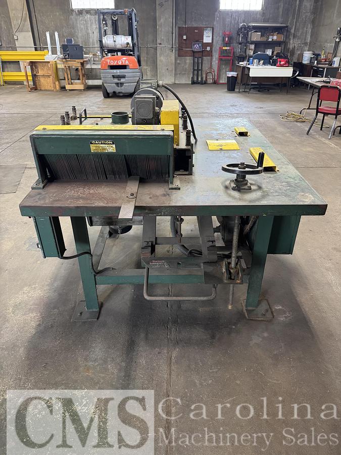 Used Lauderdale Hamilton Gang Rip Saw