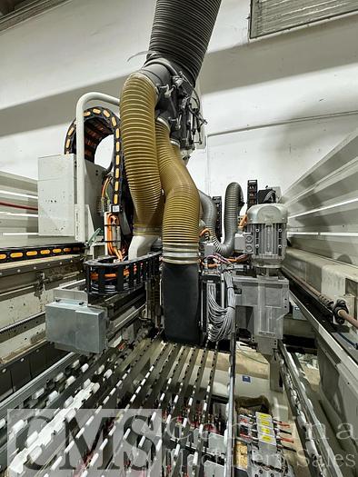 Used 2021 Morbidelli UX200 CNC Drilling and Machining Center Router