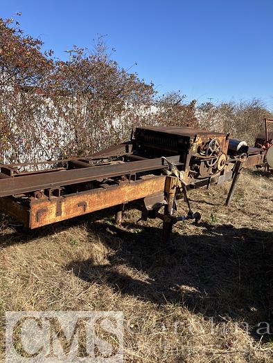 Used Unknown  Edger With Power Takeoff