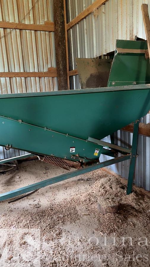 Used Real Tuff Shaving Baler with Bin