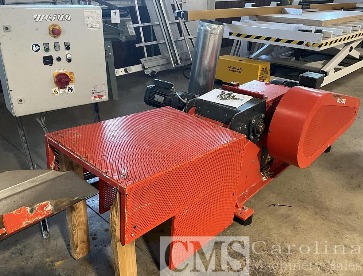 Used 2019 Weima Beaver 300 Horizontal Grinder with Vibrating Infeed