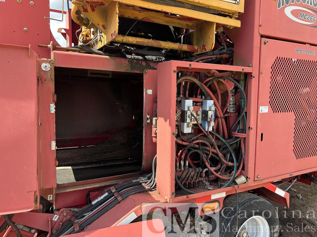 Used 2003 Rotochopper MC266 Horizontal Grinder