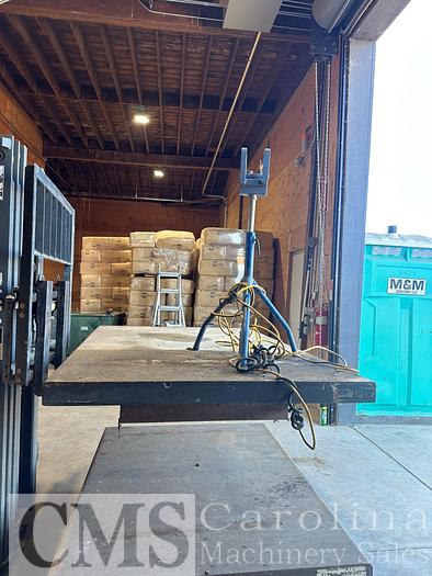 Used Unknown 8000 lb Scissor Lift