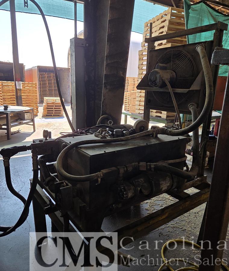 Used Viking Model 504 Automatic Pallet Nailer with Stacker