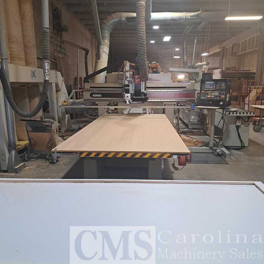 Used 2007 Komo VR512 CNC Router CNC Router