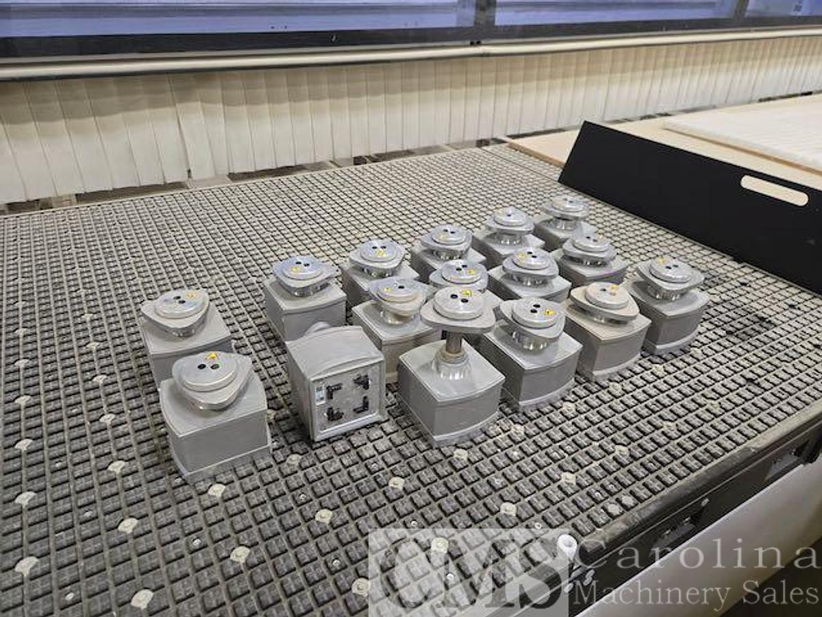 Used 2022 Homag Centateq T 300 Twin 5x10 Table CNC Router