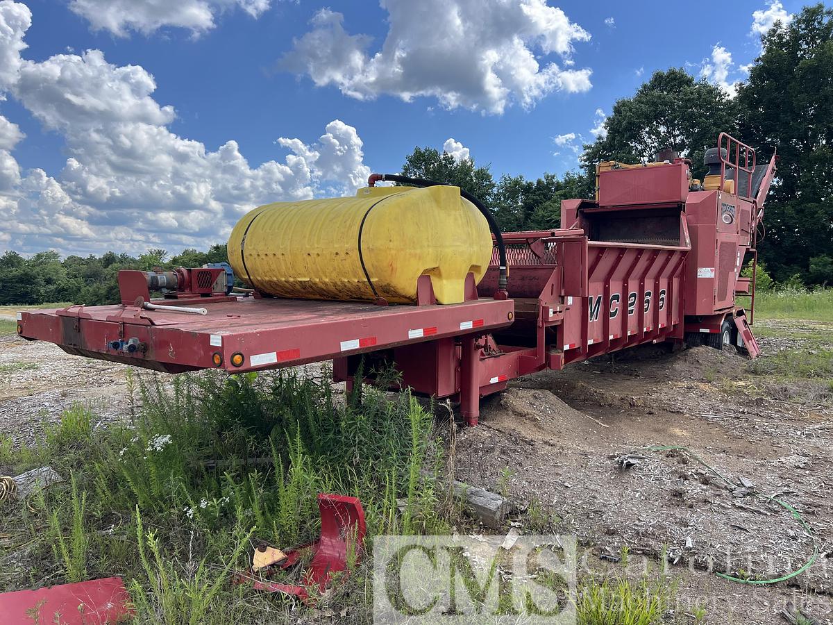 Used 2003 Rotochopper MC266 Horizontal Grinder