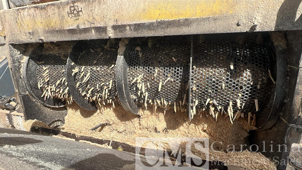 Used Cresswood HF60 Hopper Fed Wood Grinder