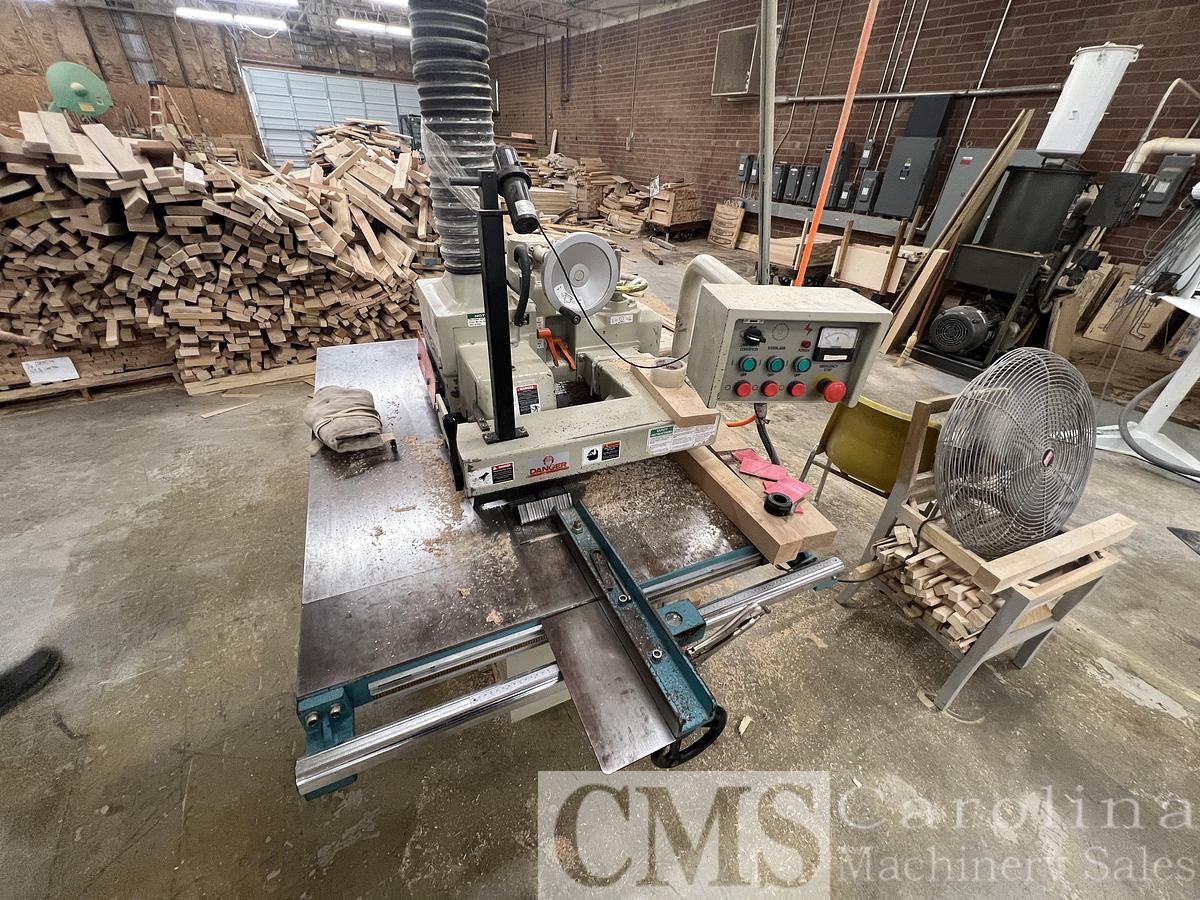 Used Extrema Straight Line Rip Saw