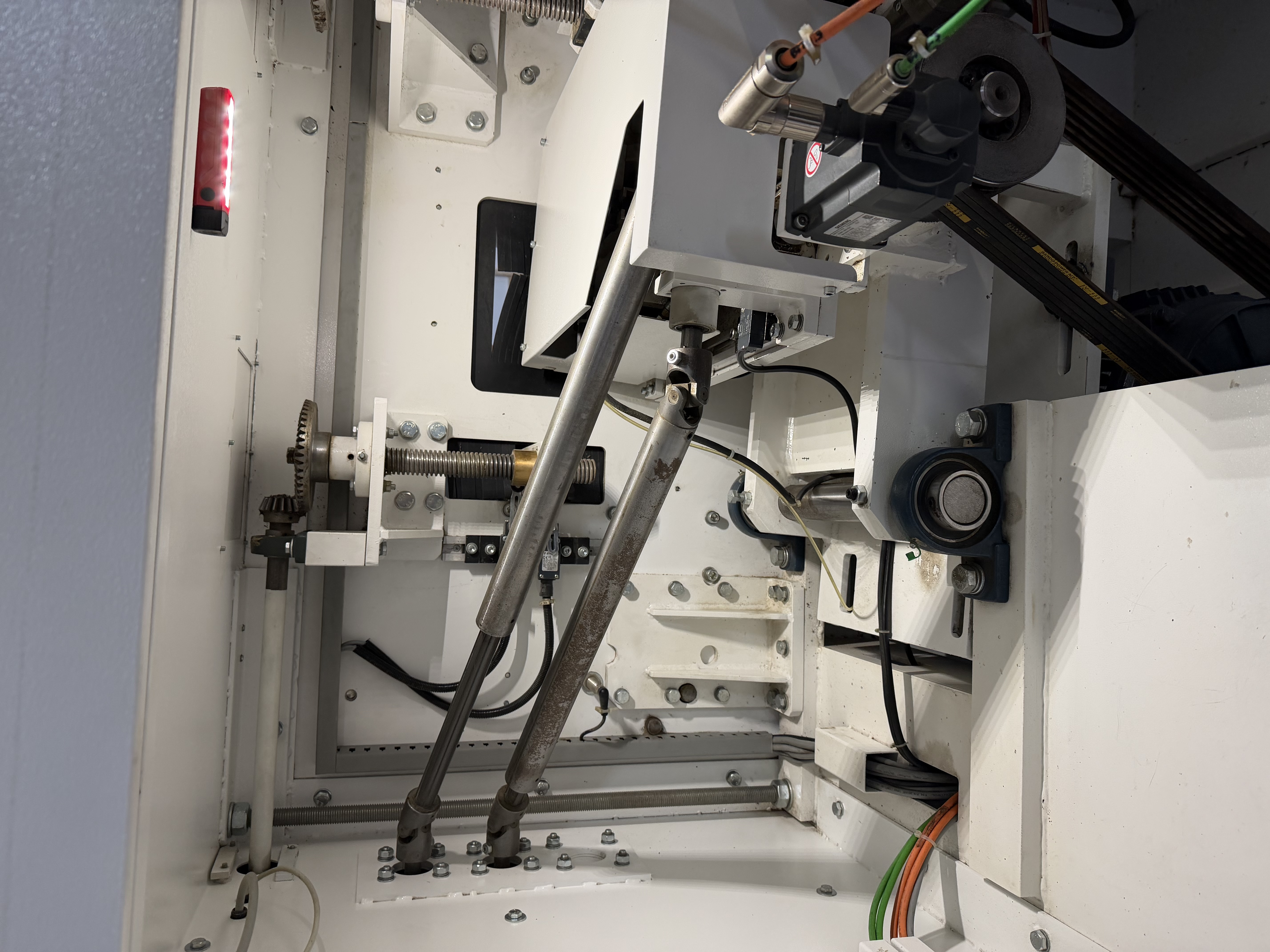 Used 2022 CML E 350 2R Ripsaw