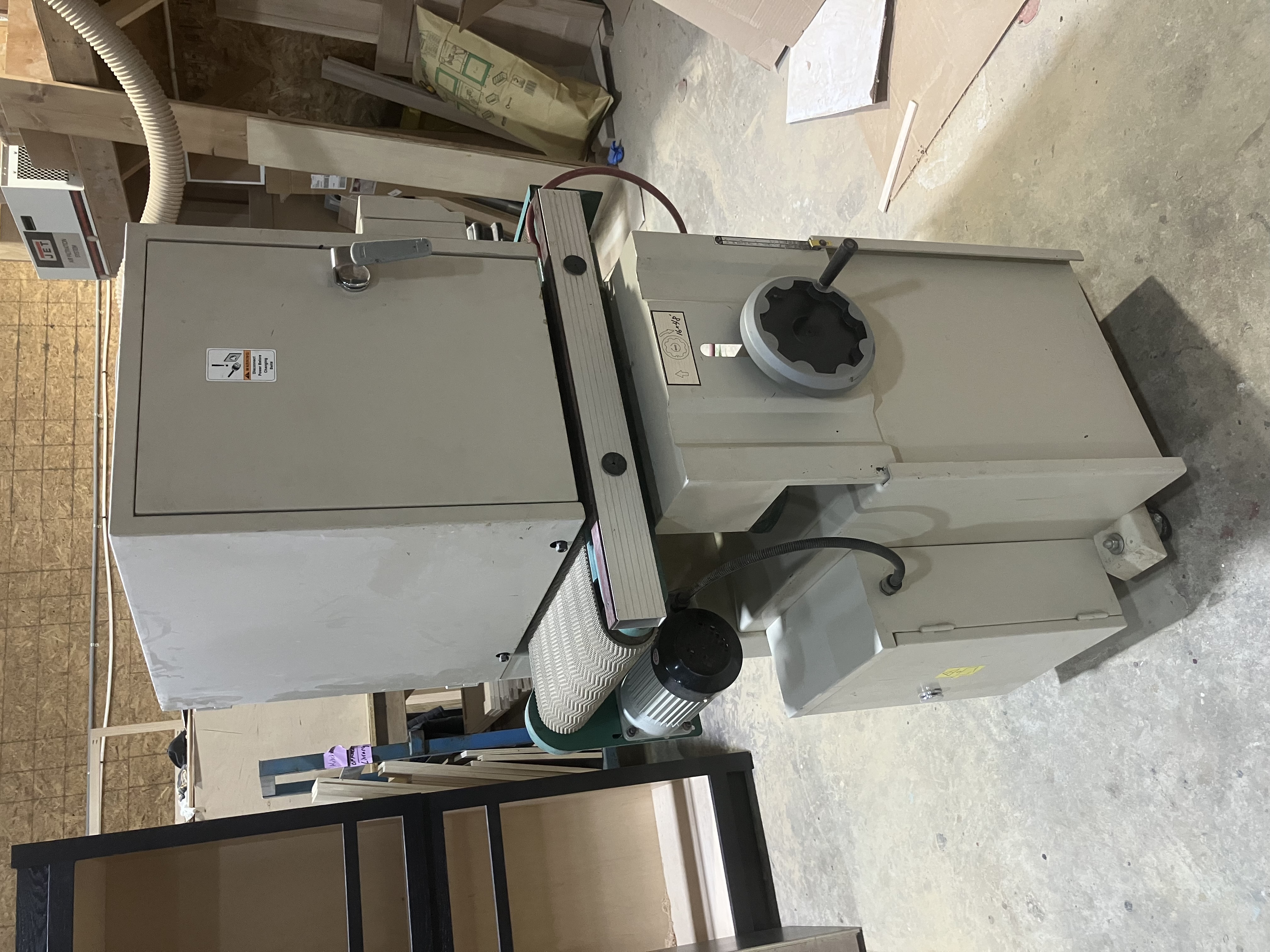 Used 2004 Grizzly  G9983 15" Wide Belt Sander