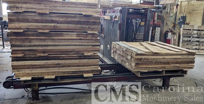 Used West Plains 5-Head Resaw with Chop Line