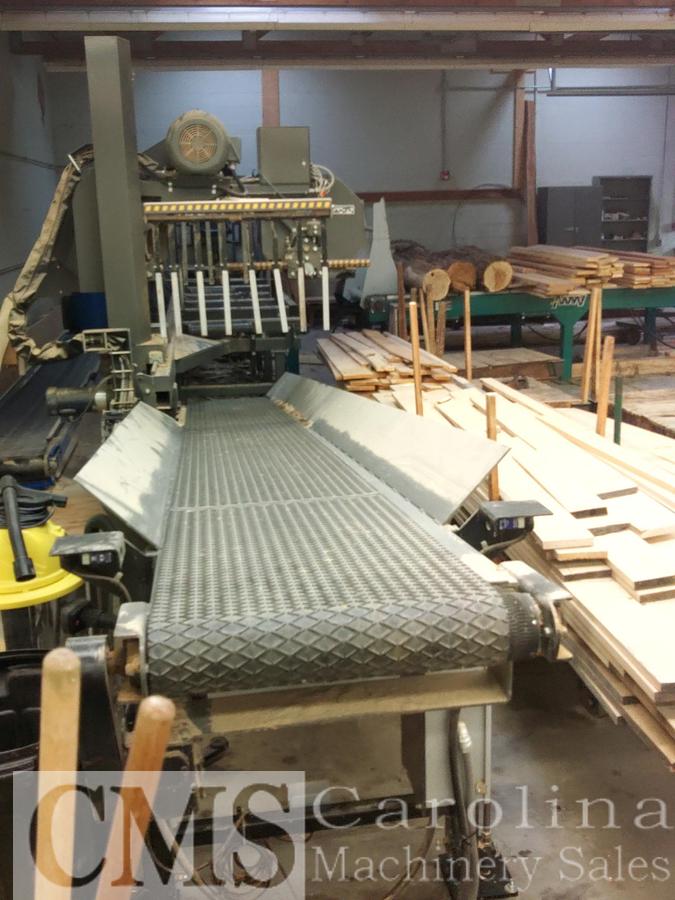 Used 2006 Wood-Mizer LT300 with Twin Blade Edger