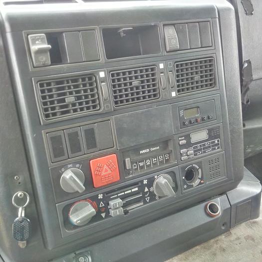 Usado 2001 Iveco Eurotech 440E40 tractor unit