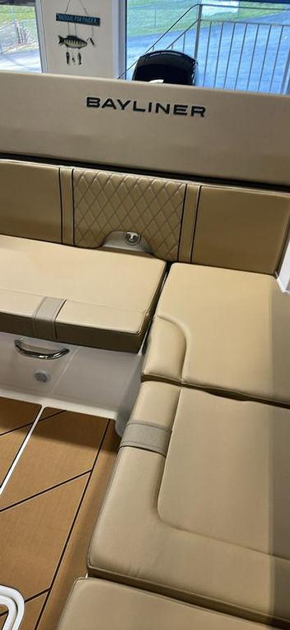 2025 Bayliner D20