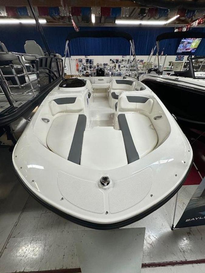 2025 Bayliner Element E18