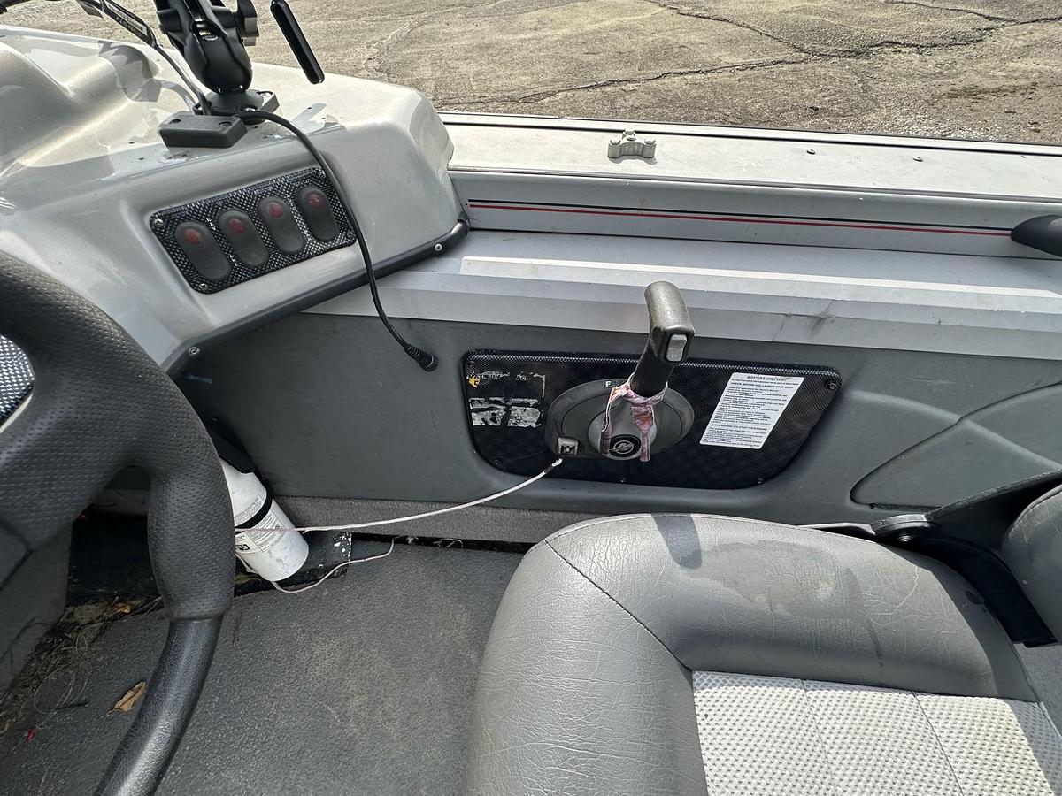 Used 2006 TRACKER TARGA 165 SC