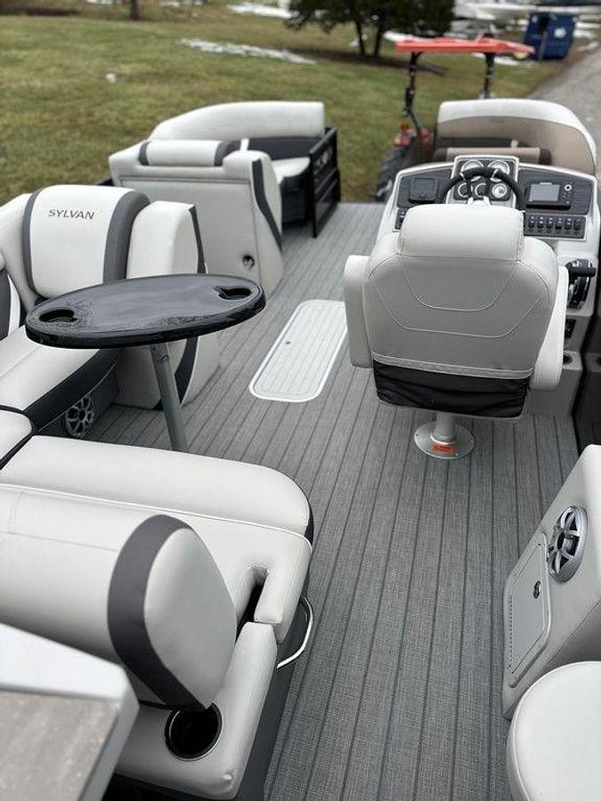 2025 Sylvan X3 DLZ Bar