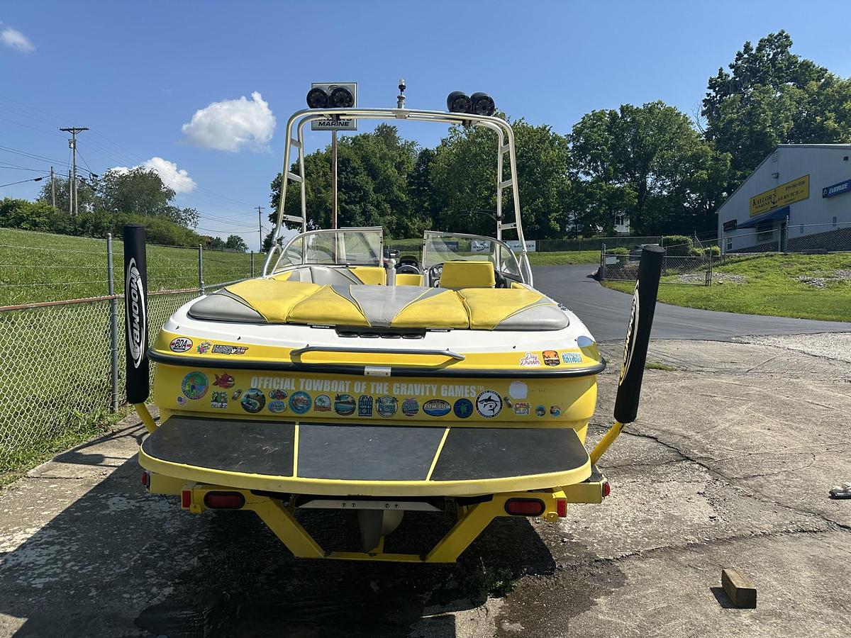 Used 2004 MOOMBA MOBIUS XLV