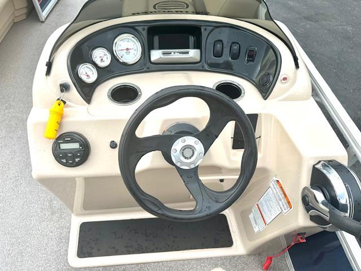 Used 2019 SunTracker Party Barge 18