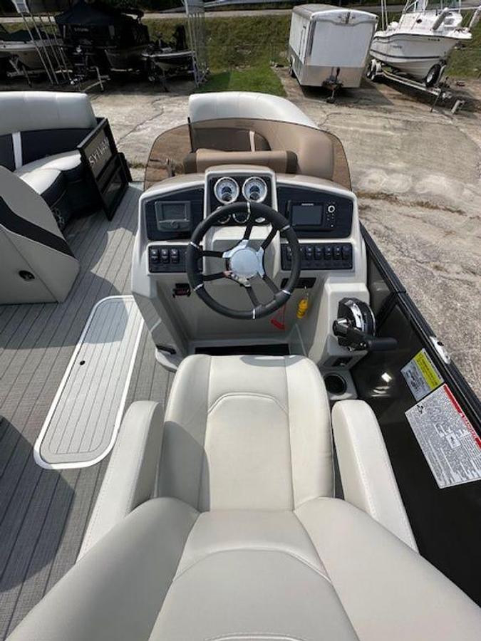 2025 Sylvan X3 DLZ Bar