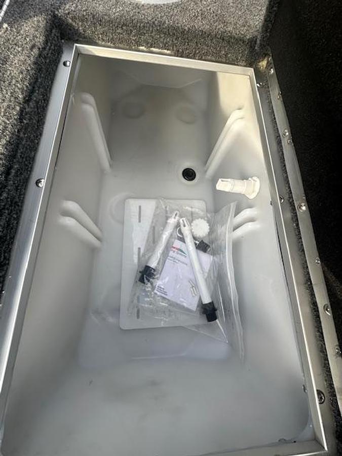 2026 Smoker Craft Excursion 17 DC