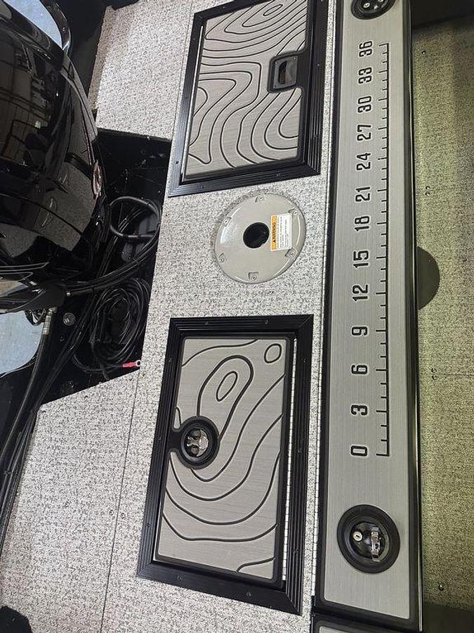 2026 Smoker Craft Excursion 17 DC