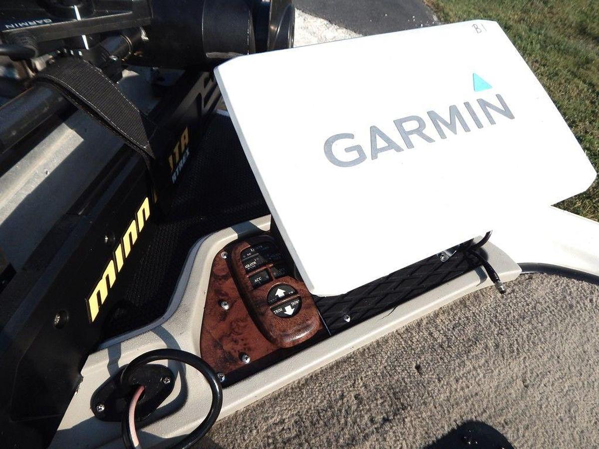 Used 2003 Ranger 521 DVX