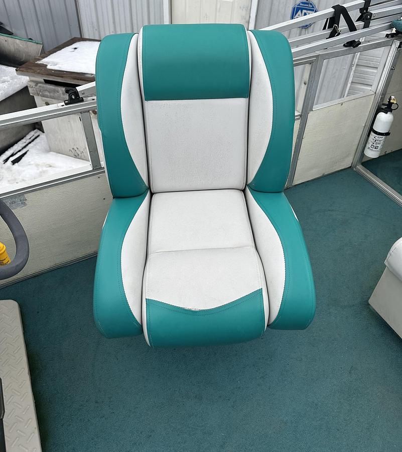 Used 1997 Crest 22 Crest II DLX