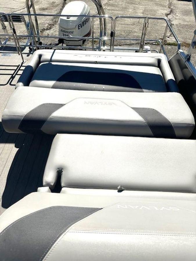 Used 2020 Sylvan L-1 DLZ