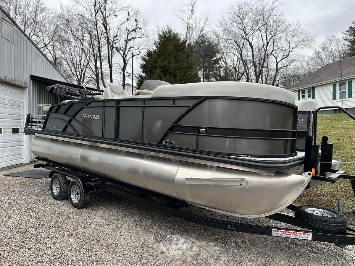 2025 Sylvan X3 DLZ Bar