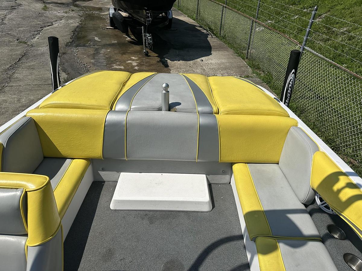 Used 2004 MOOMBA MOBIUS XLV