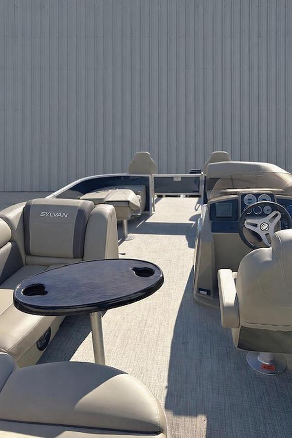 2025 SYLVAN MIRAGE 8522 CRS DS