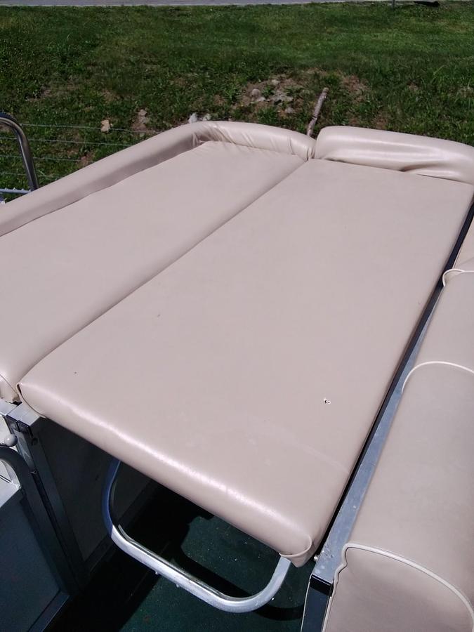 Used 2003 Playbuoy Windjammer 2223 SE