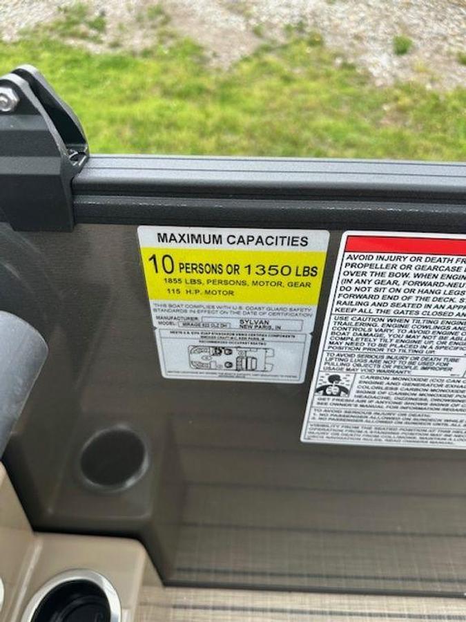 2025 Sylvan 822 CLZ DH