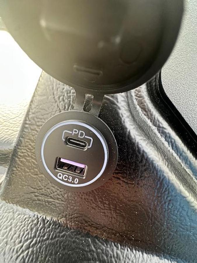 2026 Smoker Craft Excursion 17 DC