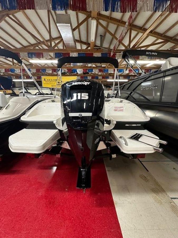 2025 Bayliner Element E18