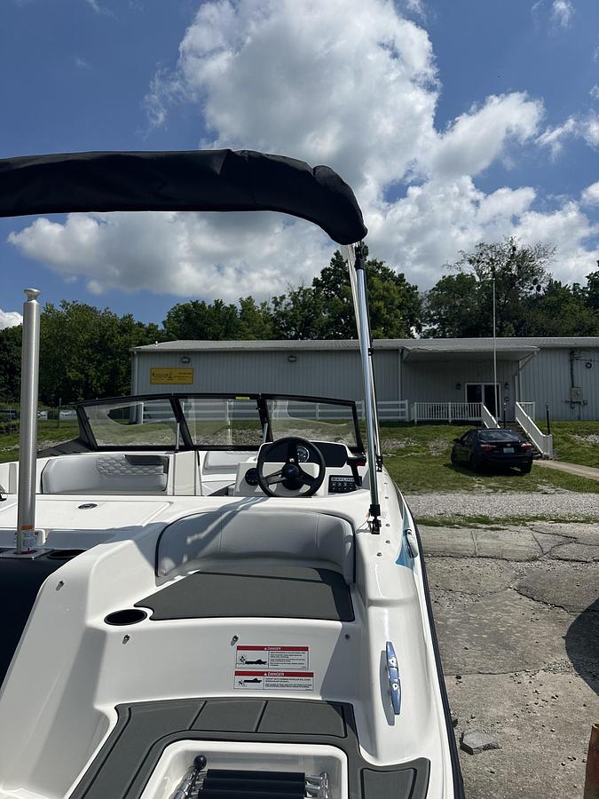 Used 2026 Bayliner M17