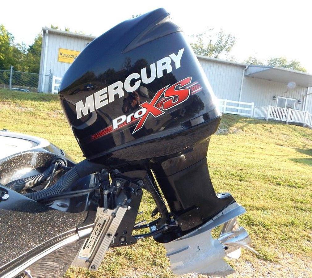 Used 2003 Ranger 521 DVX