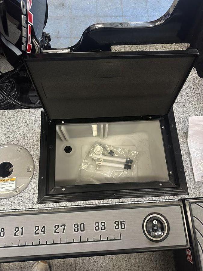 2026 Smoker Craft Excursion 17 DC