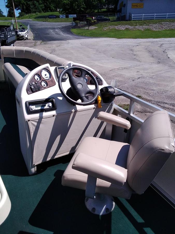 Used 2003 Playbuoy Windjammer 2223 SE
