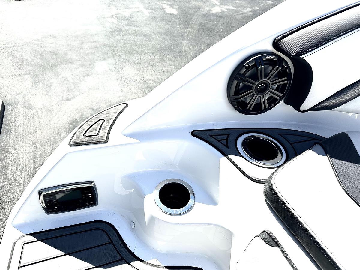 Used 2017 Yamaha 242X