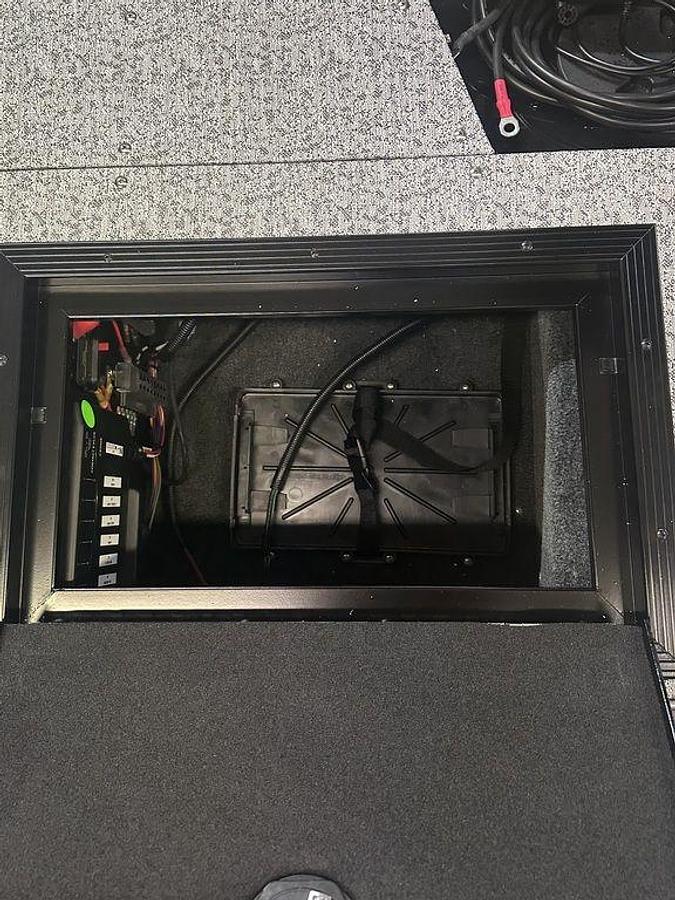 2026 Smoker Craft Excursion 17 DC