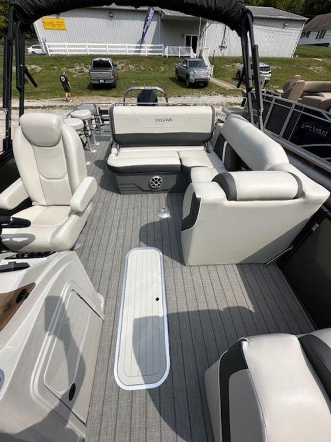 2025 Sylvan X3 DLZ Bar