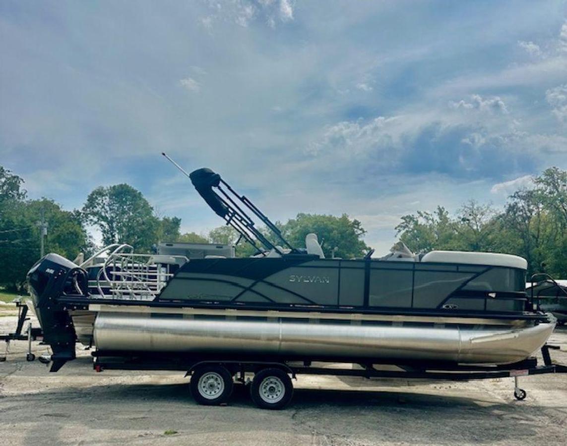 2025 Sylvan X3 DLZ Bar