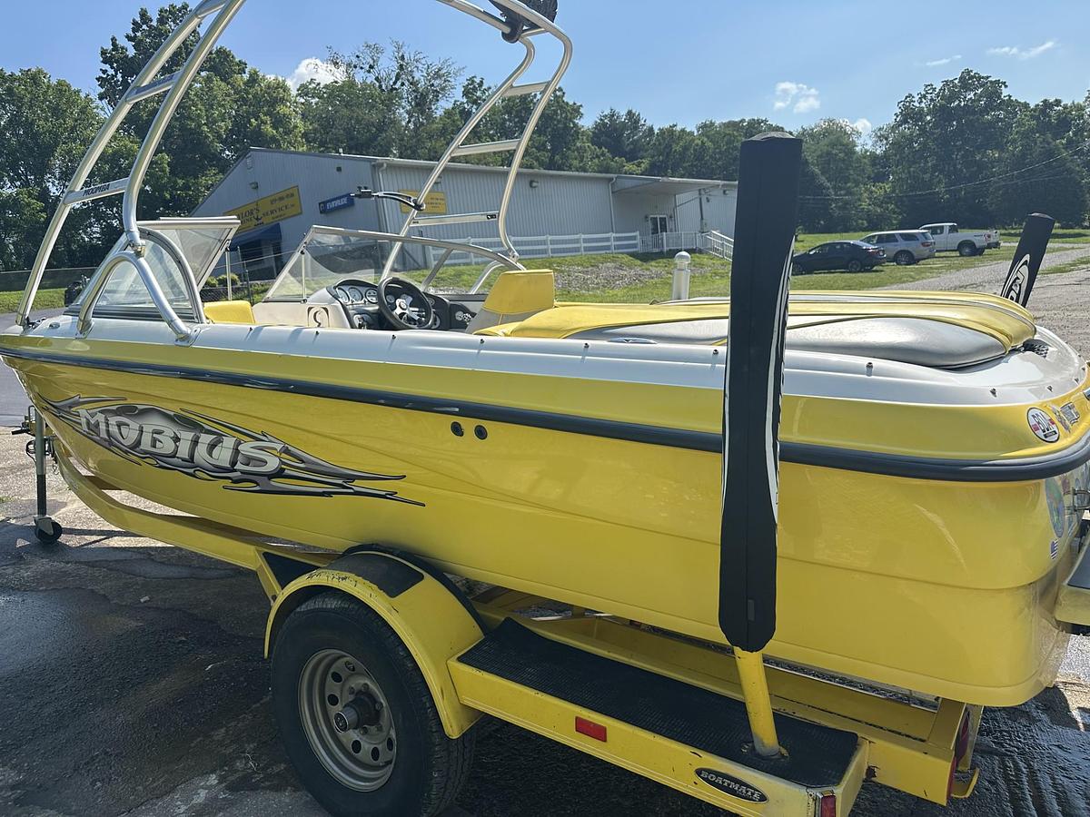 Used 2004 MOOMBA MOBIUS XLV