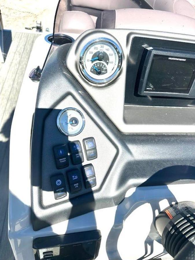 Used 2020 Sylvan L-1 DLZ