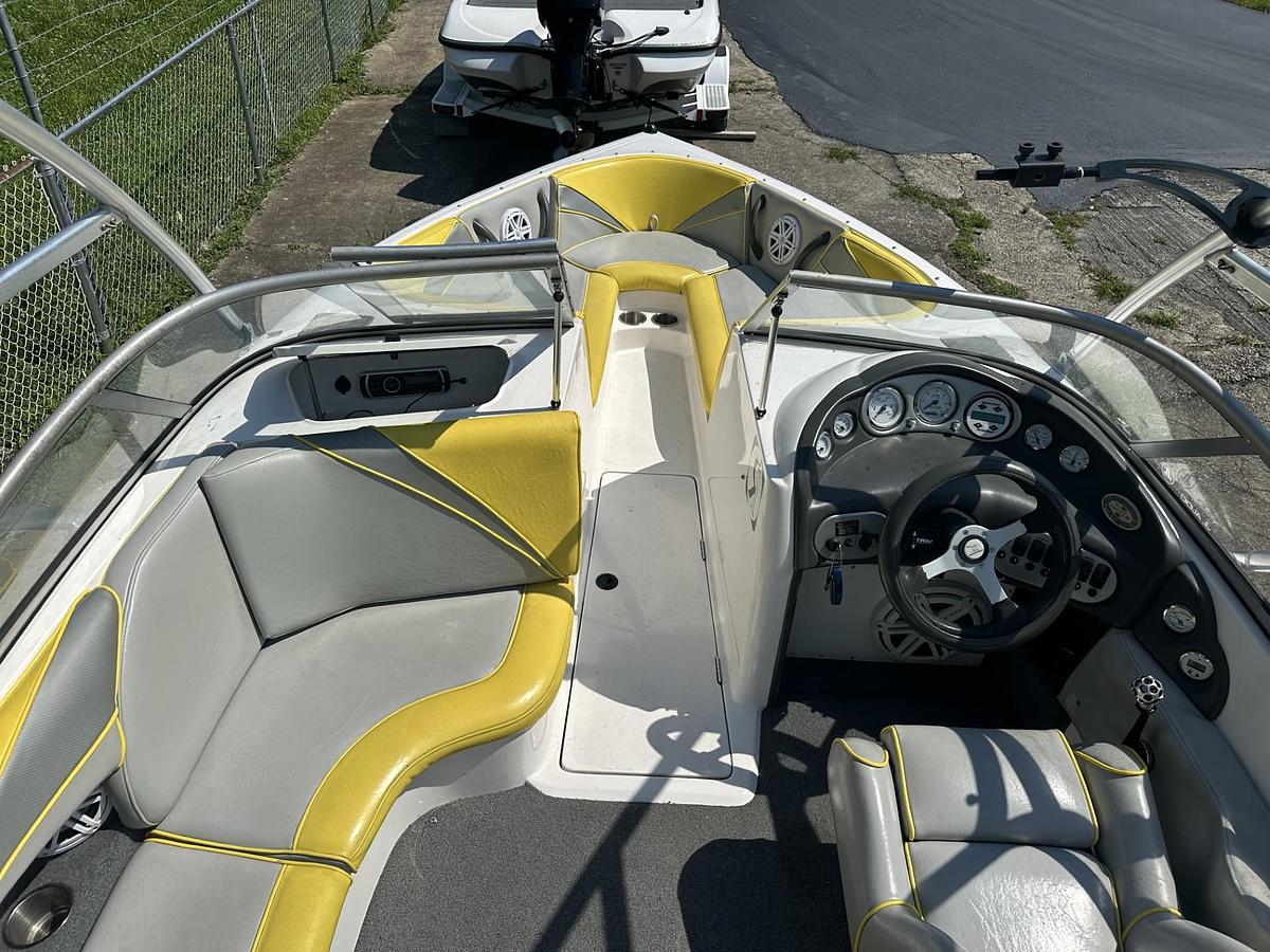 Used 2004 MOOMBA MOBIUS XLV