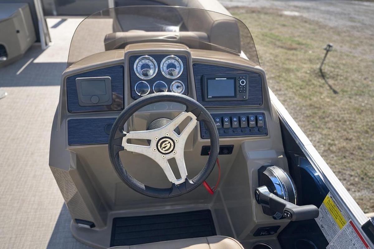 2025 SYLVAN MIRAGE 8522 CRS DS