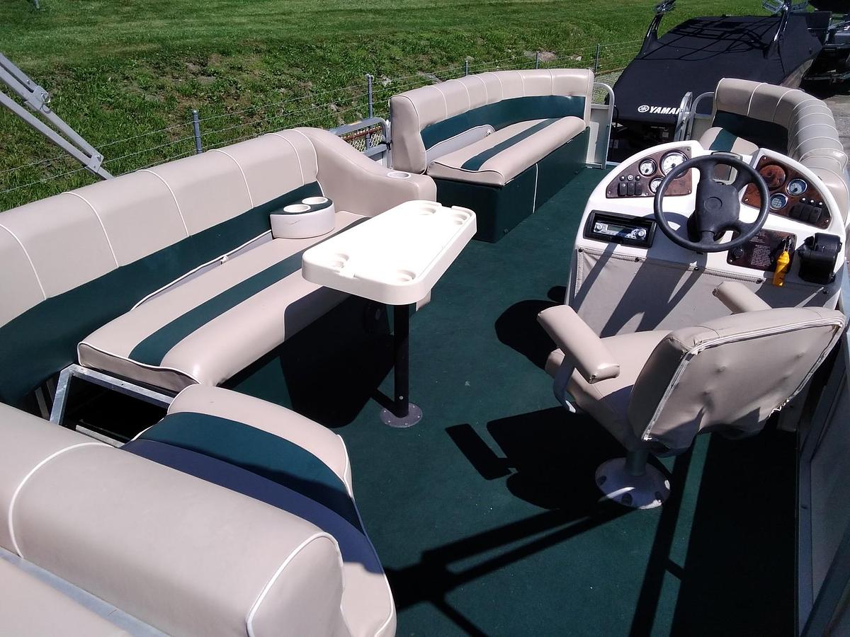 Used 2003 Playbuoy Windjammer 2223 SE